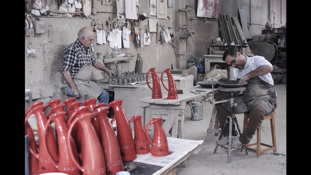 Laboratorio ceramico ad Assemini (Sardegna)